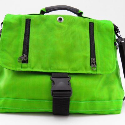 Shadow - Messenger bag - Apple green
